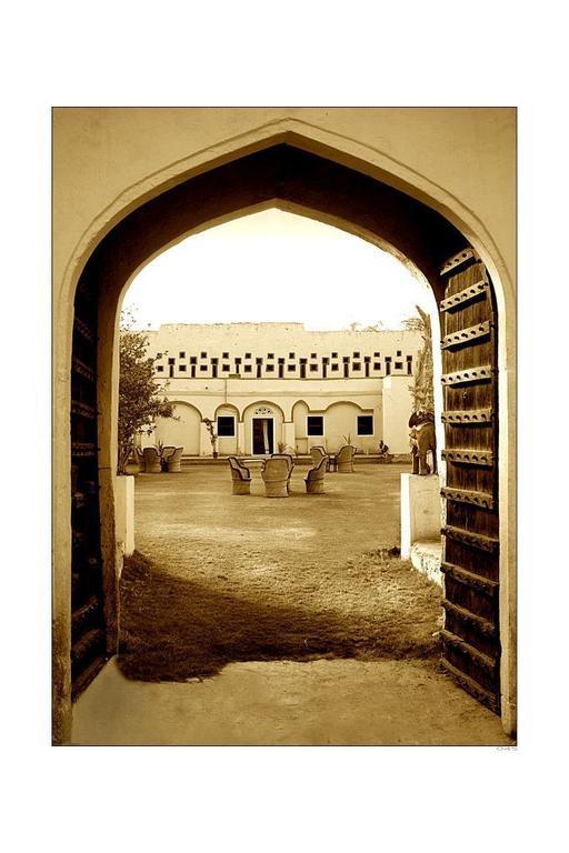 Pachewar Garh Fort Esterno foto